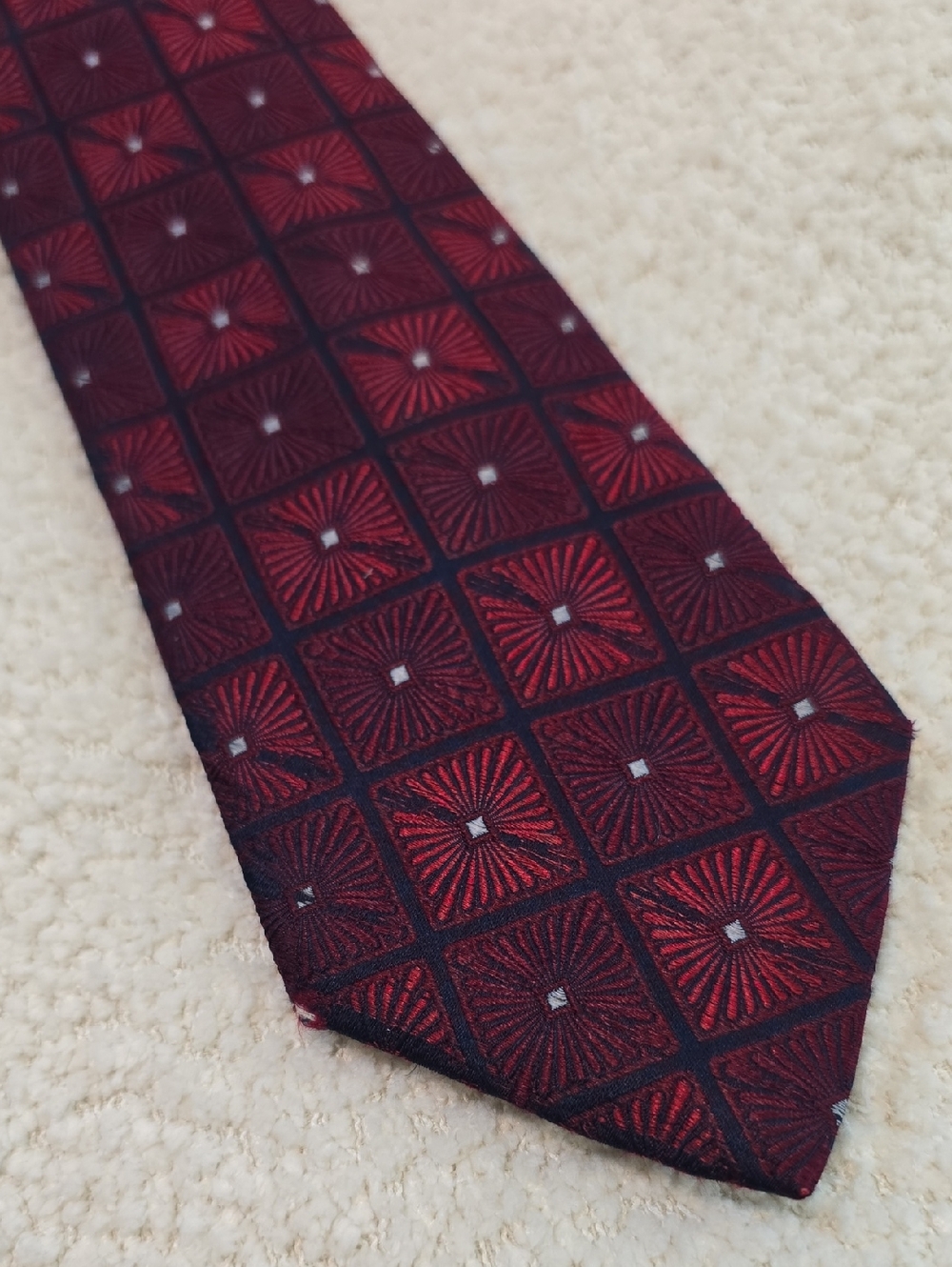 Ike Behar Burgundy Red Geometric 100% Imported Silk Tie